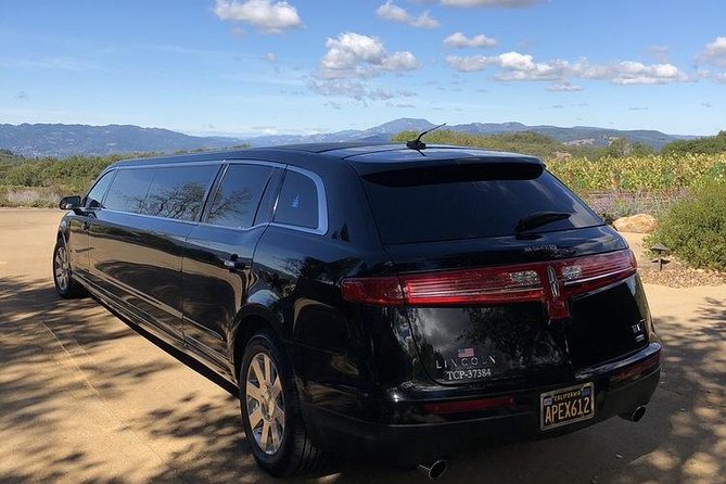 6-Hour Private Wine Country Tour of Napa in Lincoln MKT Limo (up to 8 people) - What the limousine experience adds