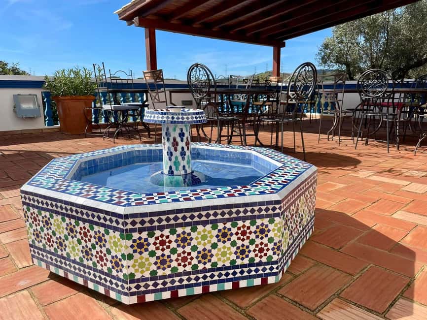 Albufeira, Olhão, Faro: Visit a vineyard, Free time in Silves - Silves, three hours to choose your own route