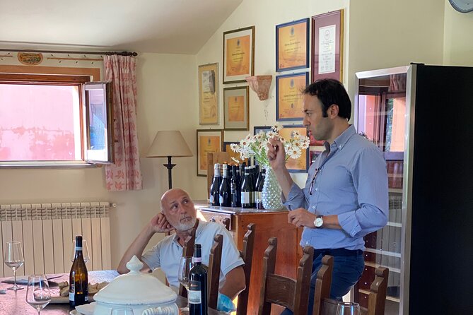 Among ancient sunny vineyards, visit and taste the wines from the San Lorenzo cellar - Tasting three wines with basic sensory guidance