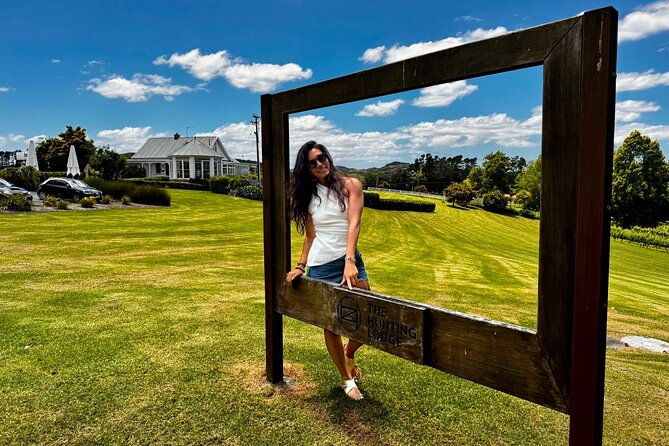 Auckland West Vineyard Tour with lunch and tastings incl - Soljans Estate and a long-running vineyard