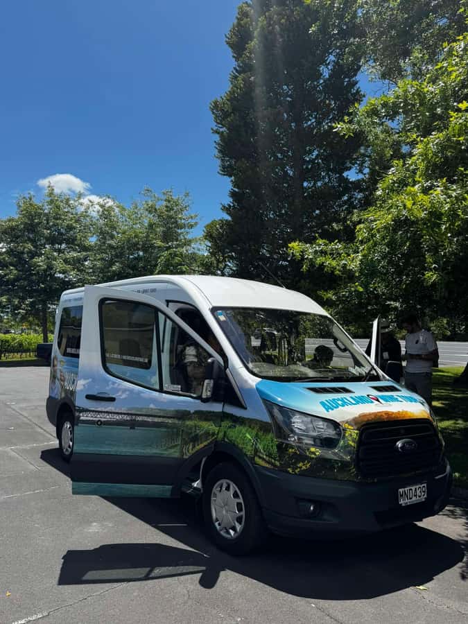 Auckland: Wine region tour with tastings and gourmet lunch - Kumeu River Wines is the final wine stop