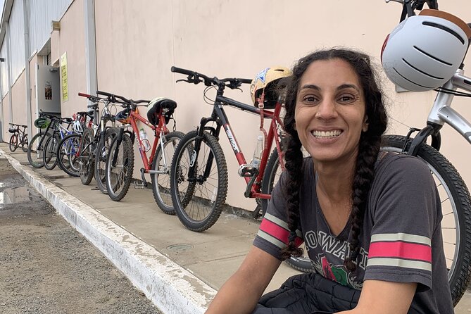 "Bike 2 wine", Exploring vineyards on a bike - Vina de Frannes: ride among the vines