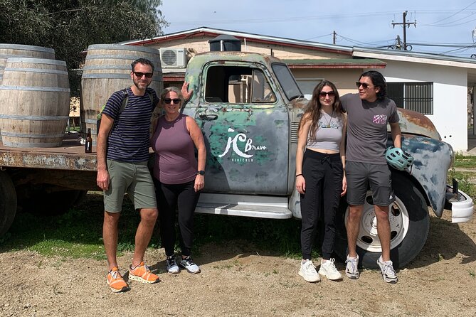 "Bike 2 wine", Exploring vineyards on a bike - Torres Alegre and the possible white-wine swap