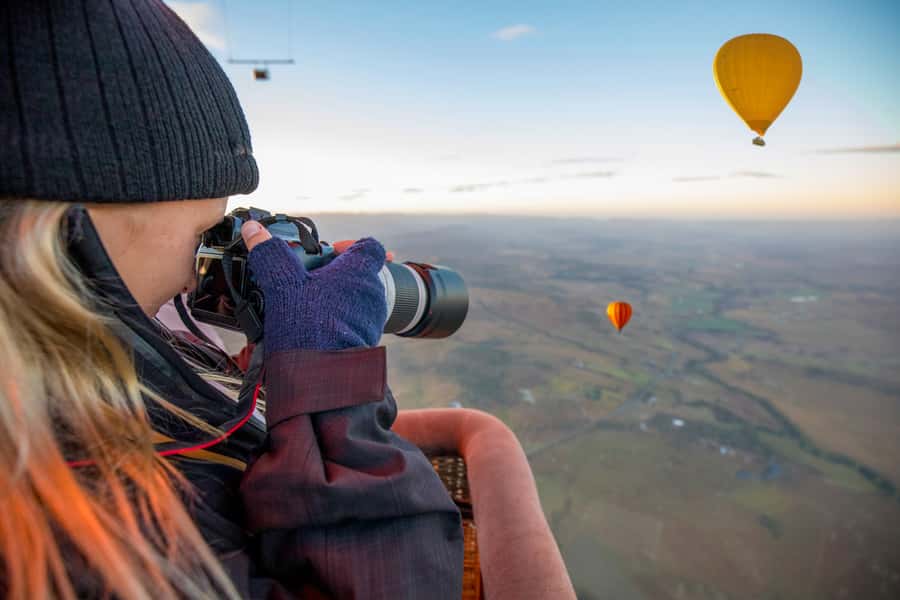 Brisbane: Hot Air Balloon Flight with Vineyard Breakfast - Who will enjoy this morning most?