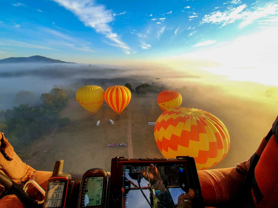 Brisbane: Hot Air Balloon Flight with Vineyard Breakfast - Landing, packing, and the surprisingly social finish