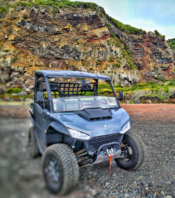 Buggy ride through the vineyards of Pico Island - The tasting and museum pause