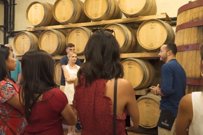 Chianti vineyards: Small-Group tour with wine tasting & Dinner - Candlelight, sunset, and the outdoor setting