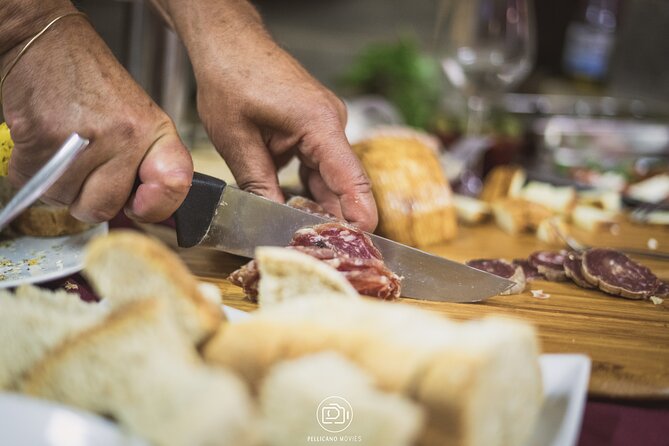 Cortecorbo Irpinia-wines: tour of the vineyards- Cooking class- wine tasting - Why the family welcome matters