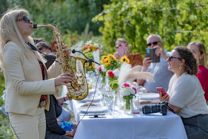 Dinner in the Vineyard French Riviera - Live music, cooking, and special dates
