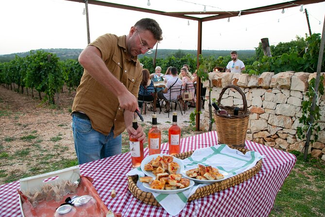 Dinner in the vineyard with wine tasting and walk - Why the shared table matters