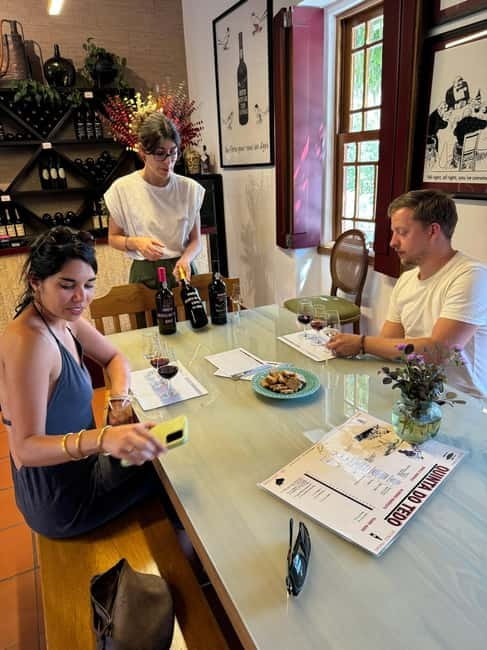 Douro Valley: Private 4wd Tour, Winery Visit, Boat & Lunch - A vineyard lunch with DOC wine