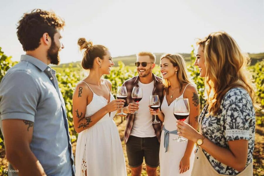 Durrës: Sunset Vineyard Tour with Wine Tasting - A 30-minute introduction among the vines