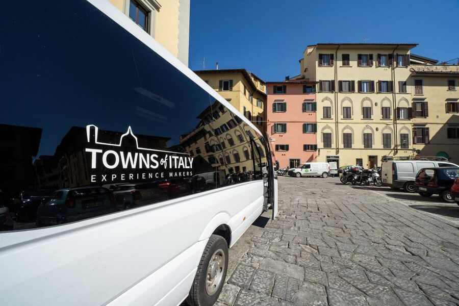 Florence: Chianti Wine Region Vespa or Fiat Topolino Tour - Leaving Florence for the Chianti hills