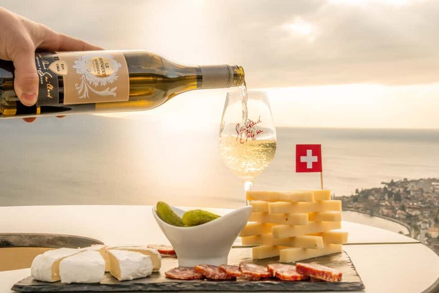 Fondue in the heart of the Lavaux vineyard - Should you book this fondue experience?