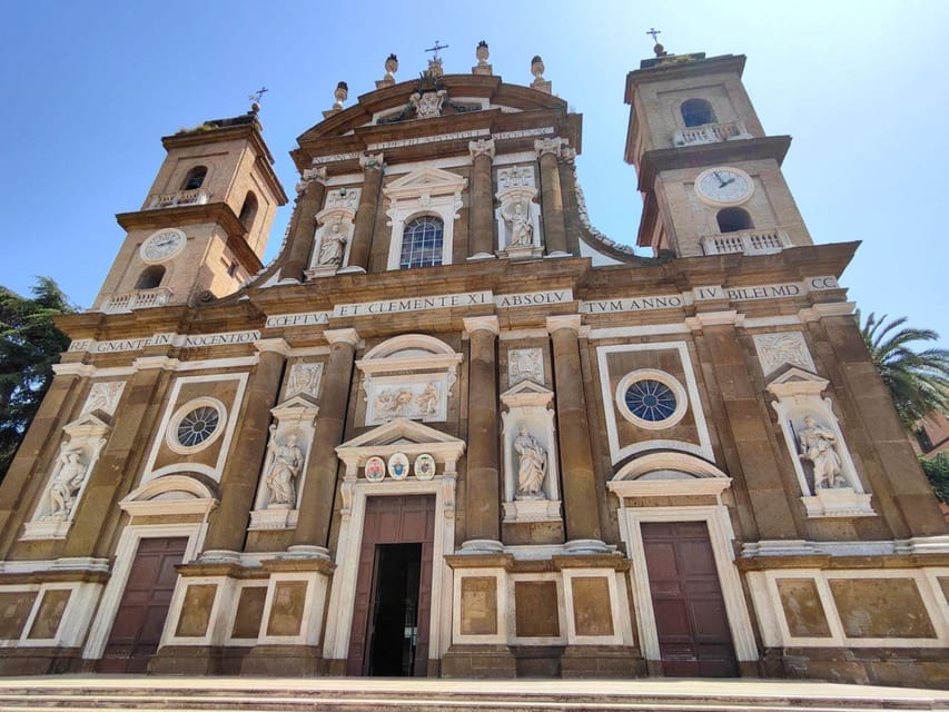 Frascati Private Tour w/ Lunch & Wine Tasting in a Vineyard - From Frascati to a traditional family winery