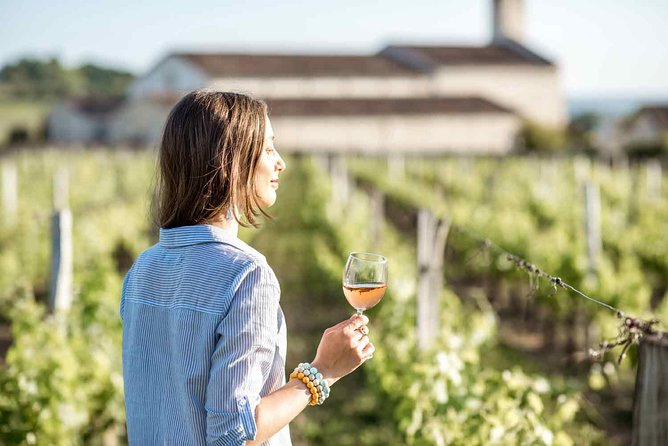 From Barcelona: E-Bike Tour in the vineyards with 2 Wineries - A guide who shapes the day