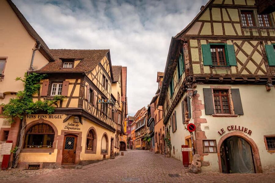 From Colmar: Alsace wine route tour Half Day - Adding wine tasting or a cellar visit