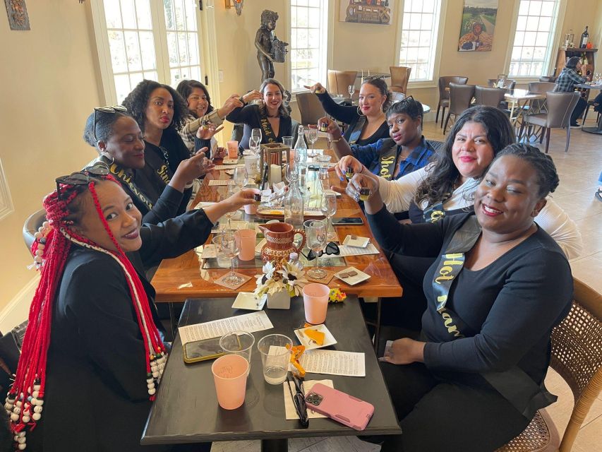 From DC: Premium Virginia Wine Country Tour with Tastings - What the tastings and snacks really cover