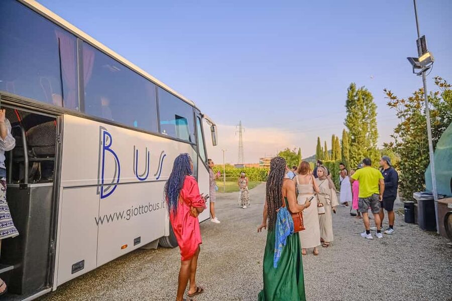 From Florence: Wine Tasting and Dinner in Chianti Vineyards - The guide and driver make a real difference