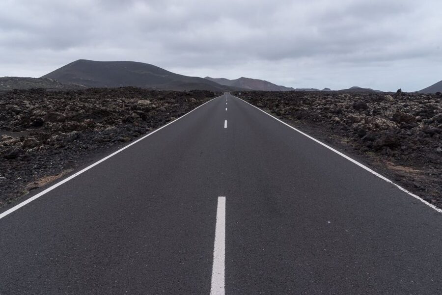 From Fuerteventura: Lanzarote Volcano and Wine Region Tour - Practical details that affect your choice