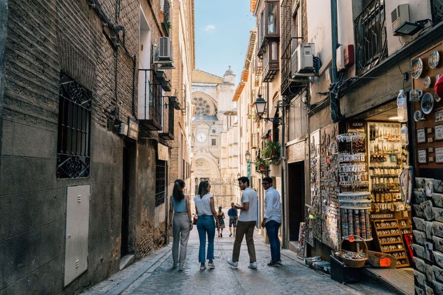 From Madrid: Toledo Guided Tour & Winery Visit with Tasting - Inside an 18th-century family winery