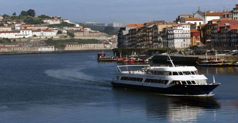 From Porto: Douro River Cruise, Winery Visit & Lunch - Why this Douro day trip works