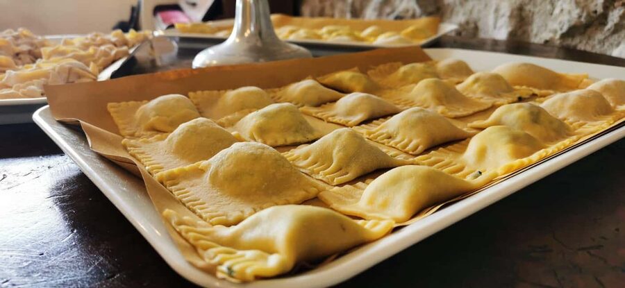 From Rome: Pasta Masterclass & Wine Tour in the Vineyard - What makes this Frascati experience special