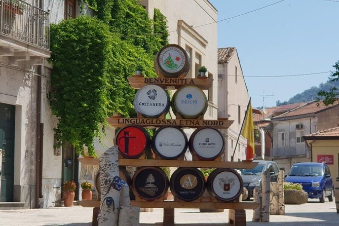 From Syracuse: Private Tour Mount Etna with Lunch at Etna Winery - A winery lunch on Mount Etna