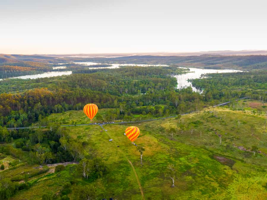 Gold Coast: Hot Air Balloon Flight and Vineyard Breakfast - What the $327 price really includes