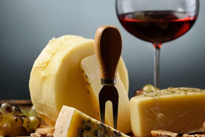 HALF-DAY Tour to Chianti Wine Region: CHIANTI COLORS & FLAVORS - What seven tastings mean for the price