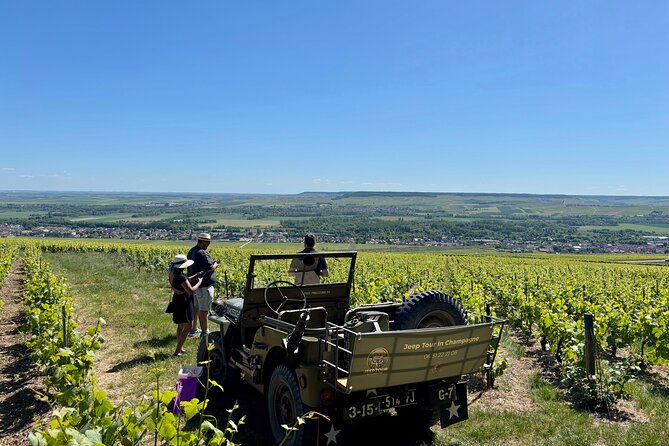 Jeep tour in the Champagne Vineyard with tasting - Chouilly and the Chardonnay country of the Côte des Blancs