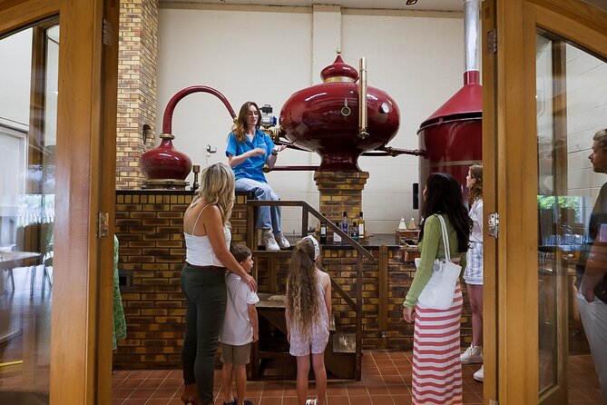 Jersey Premium Vineyard and Distillery Wine Tour and Tasting - A family-friendly Jersey tasting