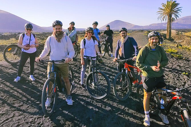 Lanzarote E-Bike Tour: Volcano Craters & Scenic Vineyards - Key points to know before you book