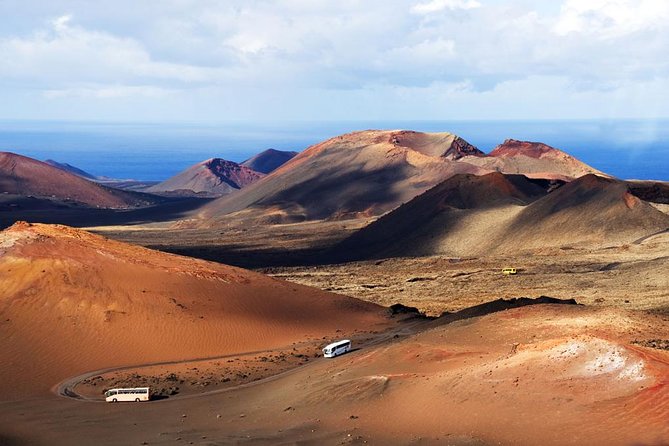 Lanzarote Volcano and Wine Region Tour from Fuerteventura - La Geria and the reality of the wine tasting