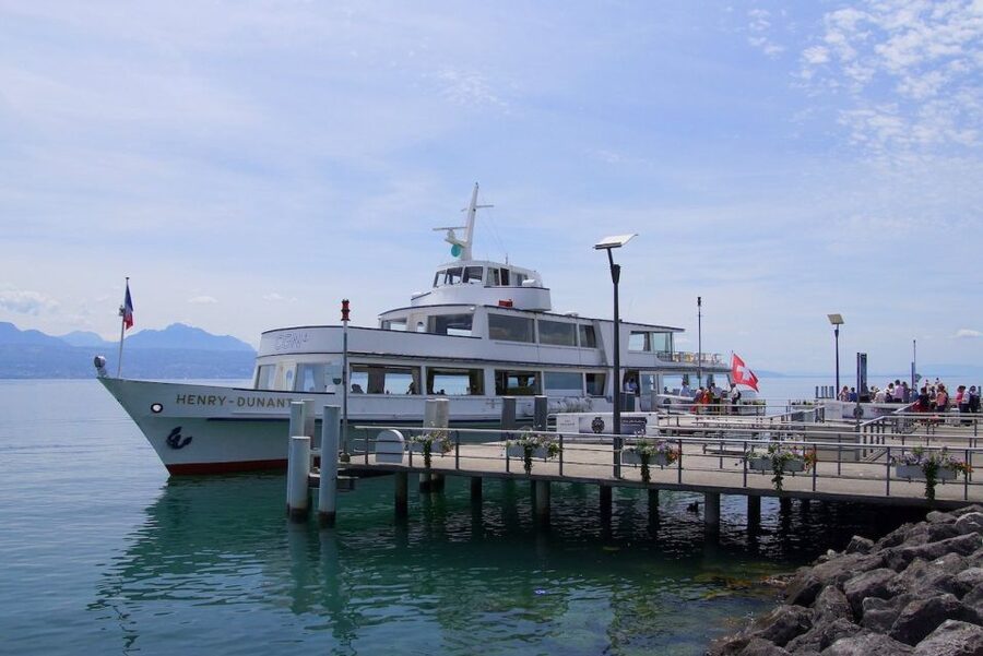 Lausanne: 2-Hour Lake Geneva Cruise Along Lavaux Vineyards - Boarding at Lausanne’s Ouchy waterfront