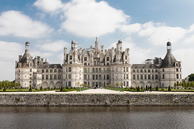 Loire Valley Private Day Trip with Chambord Winery Visit & Lunch - Why this Paris to Loire Valley day trip works