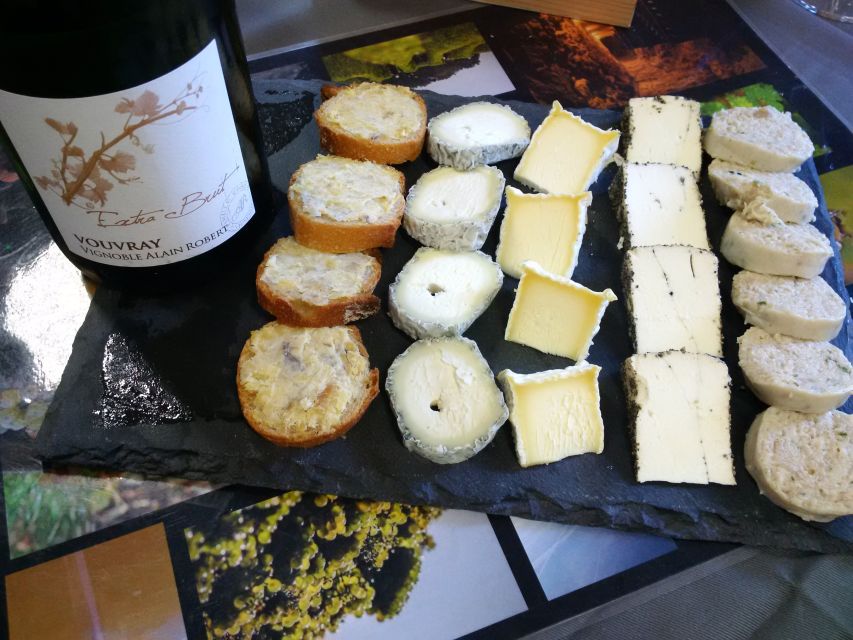 Loire Valley: Vouvray Vineyard Tour and Wine Tasting - Walking Through Vouvray’s Vineyards