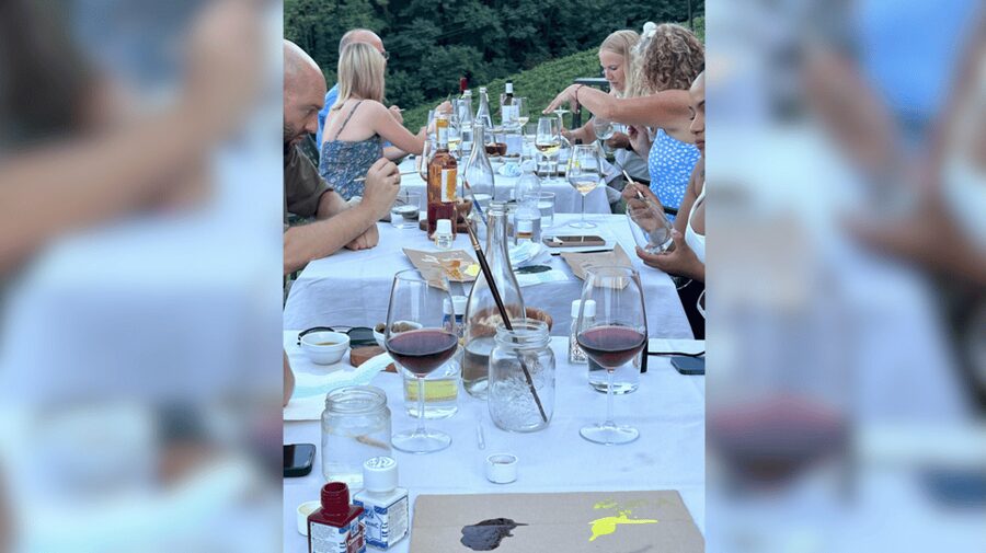 Lucca: Vineyard Paint & Sip at Tenuta Adamo Winery - Key points at a glance