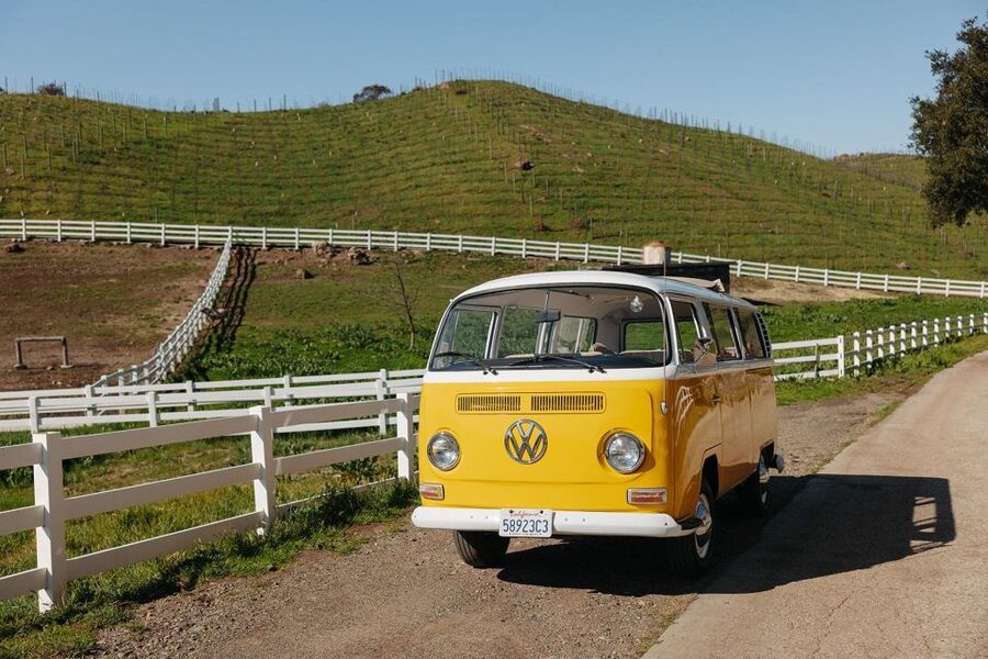 Malibu: Vintage VW Bus and Vineyard Tour - Local snacks in the final 20 minutes
