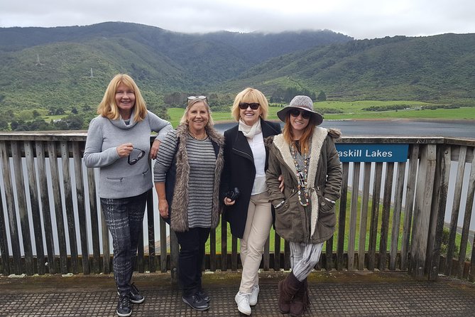 Martinborough Winery and Foodie Day Tour with vineyard lunch - Crossing the Remutaka Ranges to Featherston