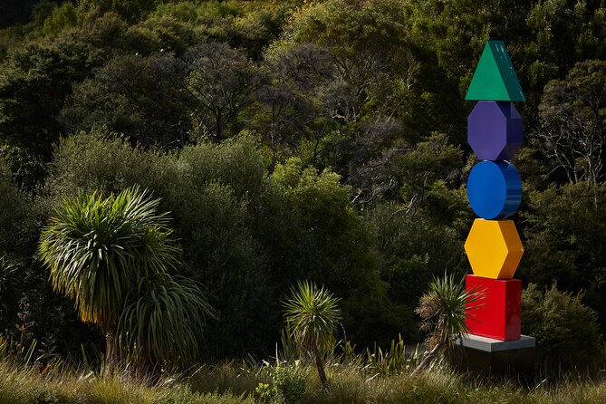 Matakana Art & Vineyard Experience incl. Lunch & Wine Tasting Tour From Auckland - The Glass House makes lunch part of the scenery