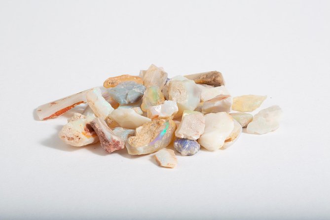 Opal polishing workshops in beautiful Mudgee wine country - Taking home the finished stones