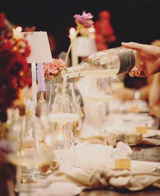 Parma: Visit the Vineyard and Taste 5 Local Wines - Meeting the winemakers inside the winery