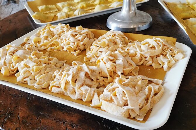 Pasta Masterclass and Wine Tour in the Minardi Vineyard - A wine tasting tied to the meal