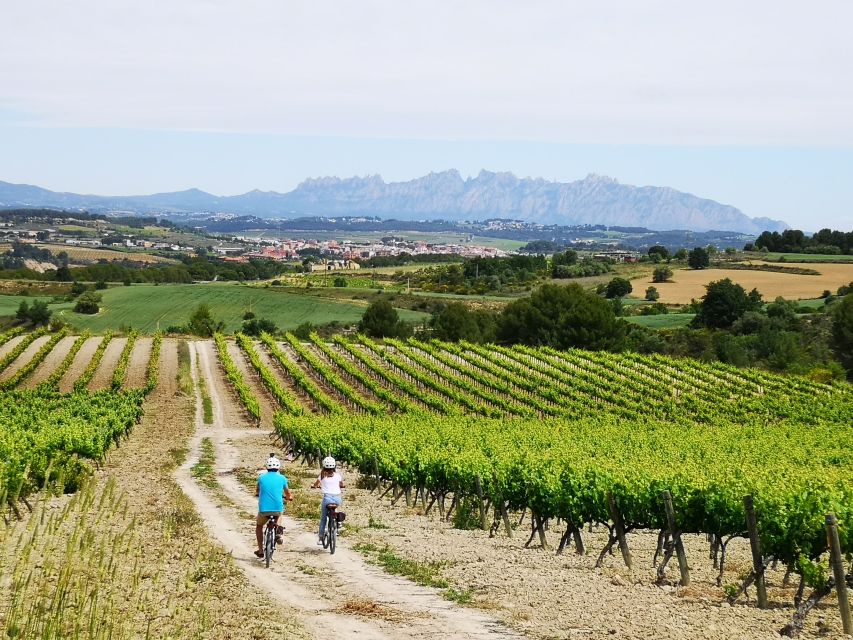 Penedès/BCN: Self-Guided eBike Tour with guided Winery Visit - Getting set up with Albert and the route