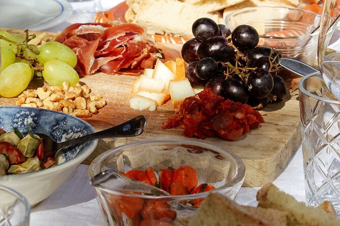Premium Vineyard Tour & Tasting - A 90-minute introduction to Algarve wine