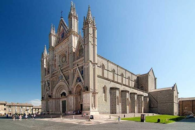 Private Orvieto Daytrip from Rome with Winery Visit - The optional winery lunch changes the rhythm