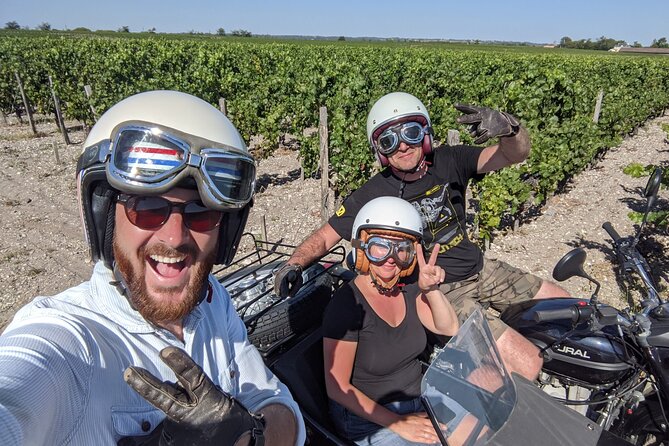 Private ride through the vineyards from Saint-Emilion - 1h30 - Timing, weather, and cancellation details