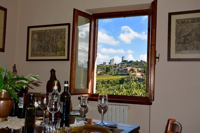 Private Tuscany Day Tour: San Gimignano and Chianti Wine Region from Florence - Who should book this Tuscany day?