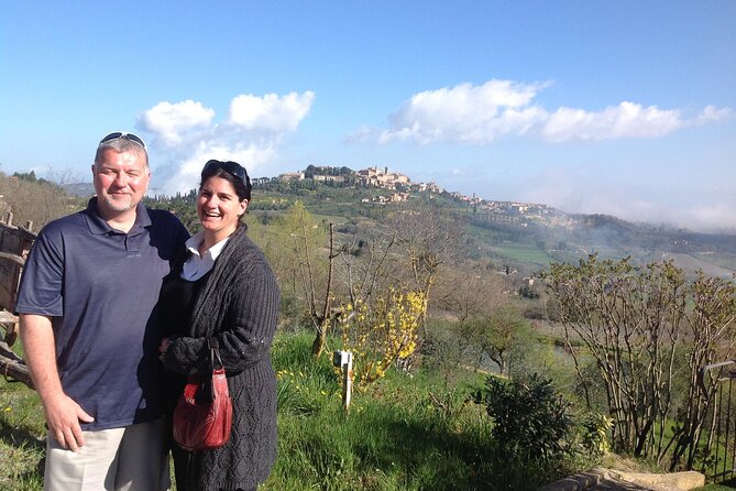 Private Tuscany Wine Country Day Trip from Rome with Lunch - Pienza, Pope Pius II, and pecorino cheese